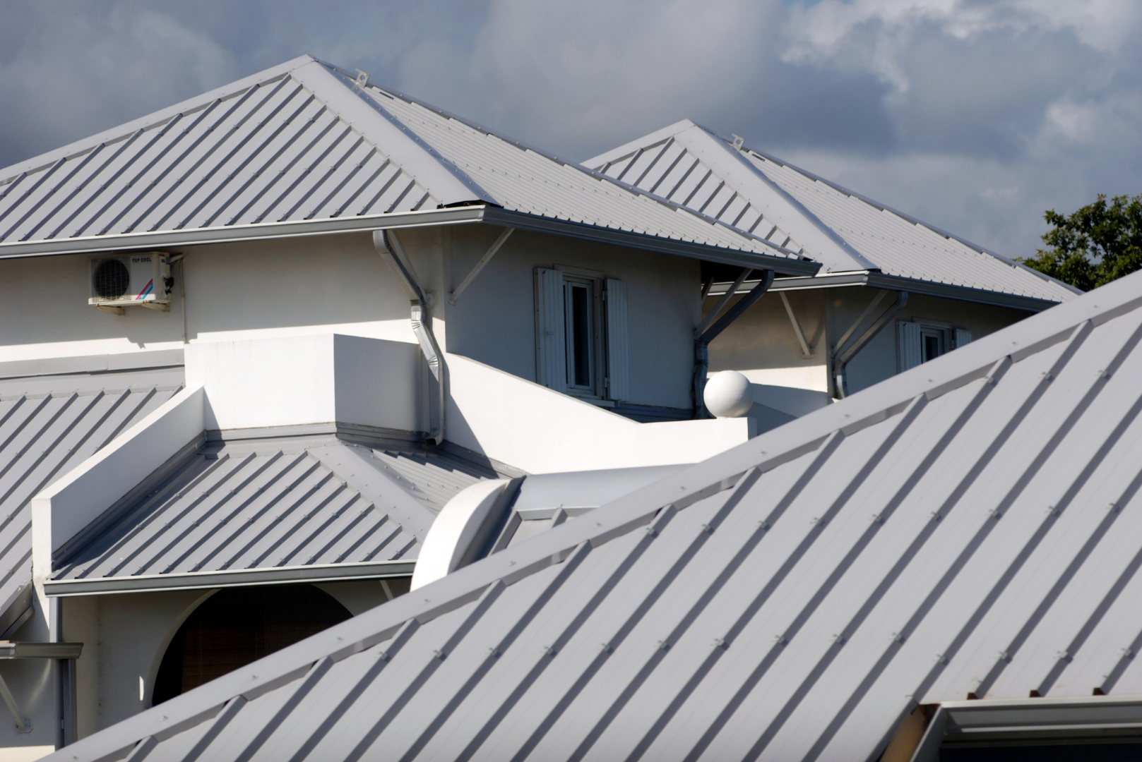 commercial metal roofs