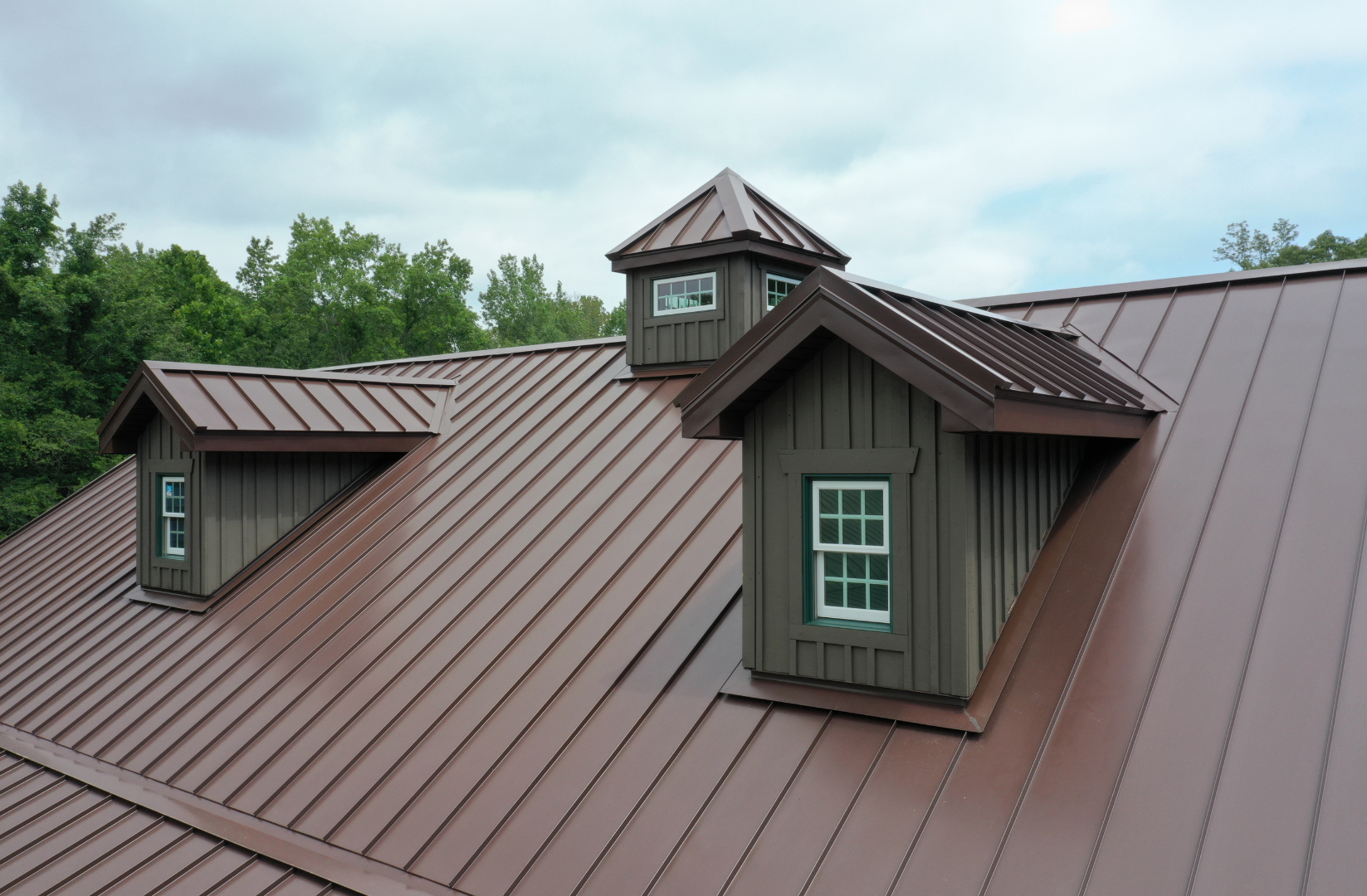 Metal Roofs for Commercial Buildings in Colorado